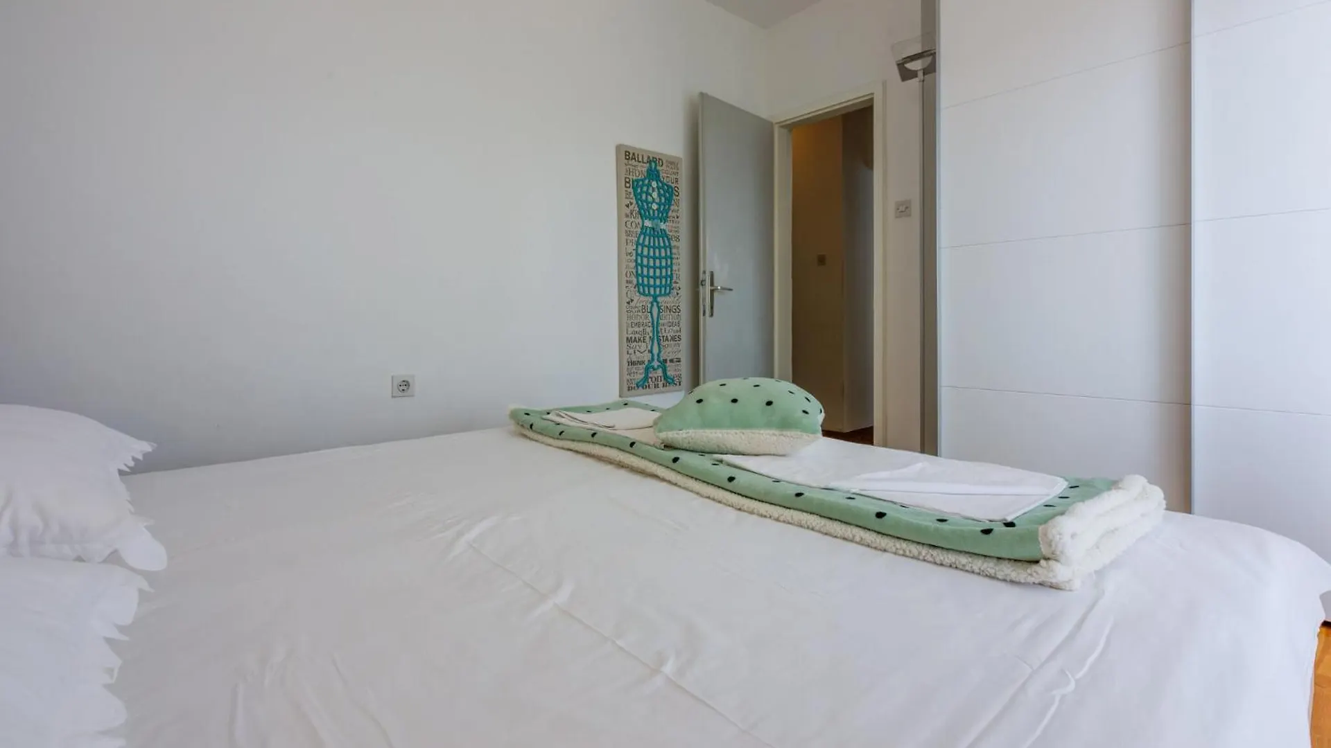 Jenny Apartment Crikvenica 0*,